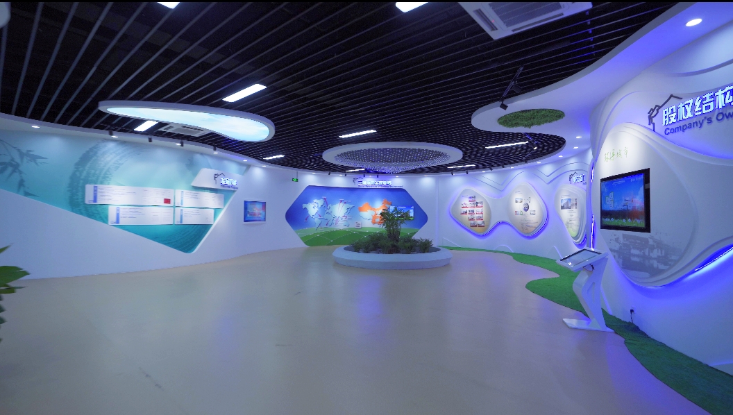 教育基地內(nèi)景.jpg 教育基地內(nèi)景.jpg